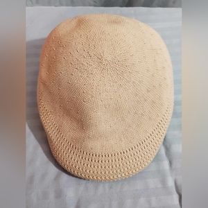 NWT KANGOL Newsboy Cap in Small